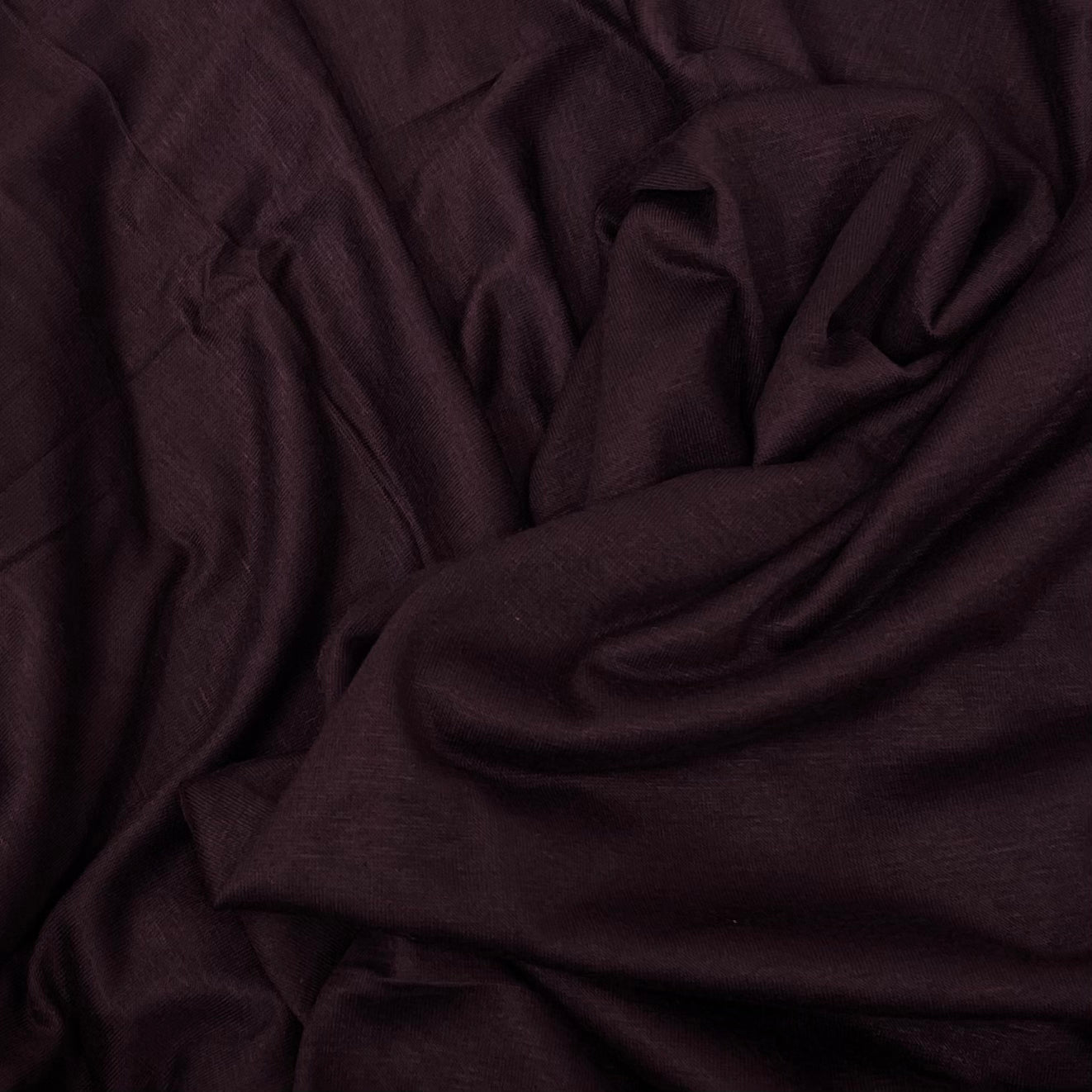 Premium Jersey Hijab in Mahogany – Soft, Non-Slip, and Elegant Stretch Fabric